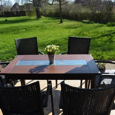 Nyaraló Ostsee-strandhaus Charlie *